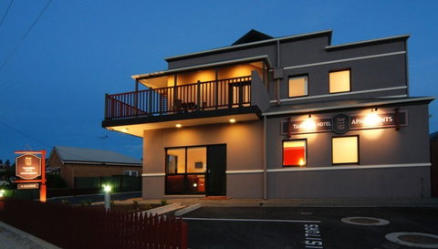 Pascale Construction - Builder Melbourne 0