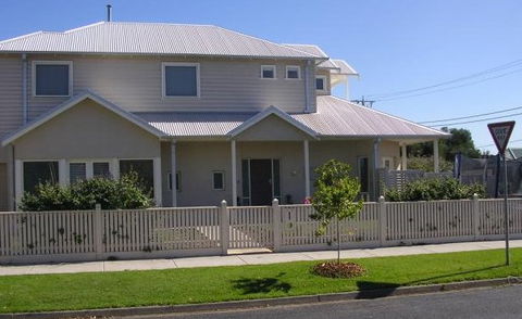 Peter White Constructions - Builder Melbourne 0