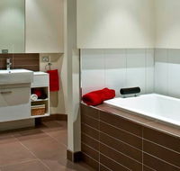 A.P.T. Construction Group - Builder Melbourne