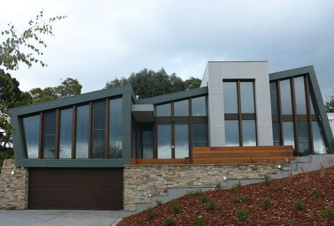 Lowther Builders Pty Ltd - Builder Melbourne 0