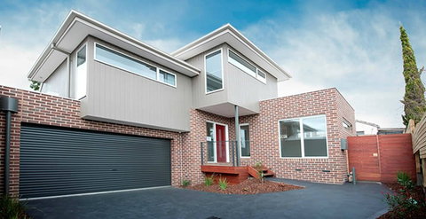 K & S Build - Builder Melbourne 0