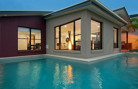P J Burns Builders - Builder Melbourne 0